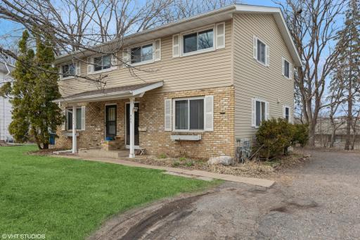 505 Shadyside Circle, Hopkins, MN 55343