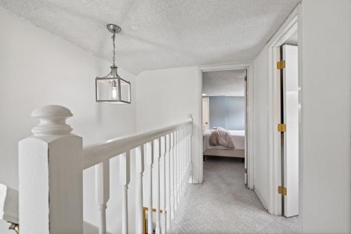 1516 Mendelssohn Avenue N, Minneapolis, MN 55427