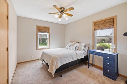 1516 Mendelssohn Avenue N, Minneapolis, MN 55427