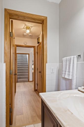 1516 Mendelssohn Avenue N, Minneapolis, MN 55427