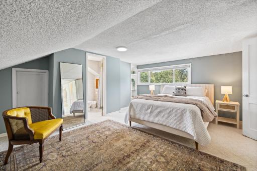 1516 Mendelssohn Avenue N, Minneapolis, MN 55427
