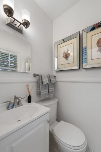 5011 Wooddale Lane, Minneapolis, MN 55424