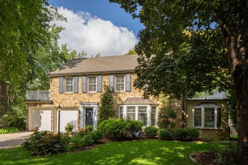 72-web-or-mls-5011 Wooddale Lane - Exteriors - 0024.jpg