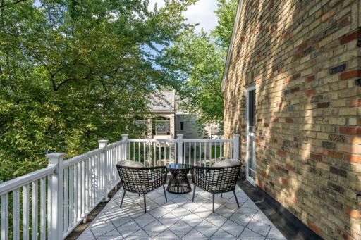 5011 Wooddale Lane, Minneapolis, MN 55424