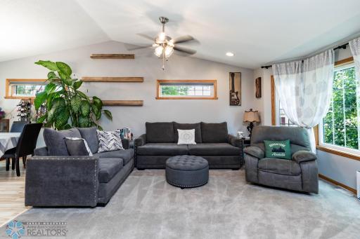 106 12th Street NE, Barnesville, MN 56514