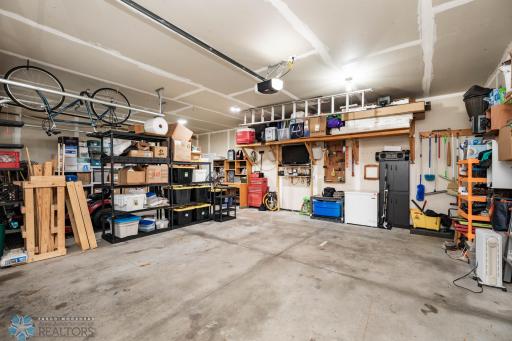 106 12th Street NE, Barnesville, MN 56514