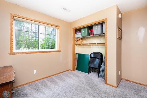 106 12th Street NE, Barnesville, MN 56514