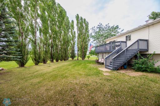 106 12th Street NE, Barnesville, MN 56514