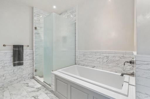 3209 Galleria, 1108, Minneapolis, MN 55435