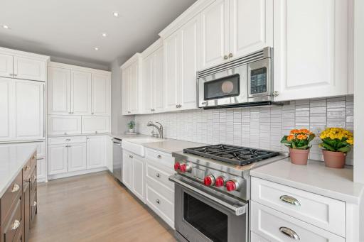 3209 Galleria, 1108, Minneapolis, MN 55435