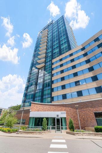 3209 Galleria, 1108, Minneapolis, MN 55435