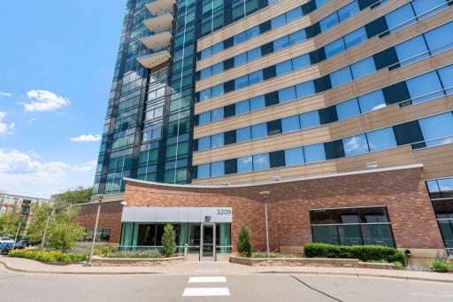 3209 Galleria, 1108, Minneapolis, MN 55435