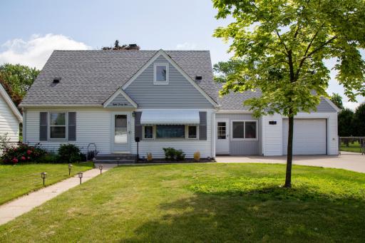 8029 2nd Avenue S, Bloomington, MN 55420