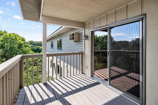 Here is an alternate view of the deck. The sliding door is Anderson brand and it was installed in 2021.