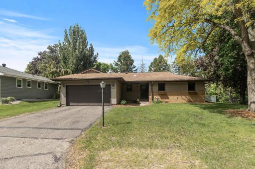755 Keokuk Lane, Saint Paul, MN 55120
