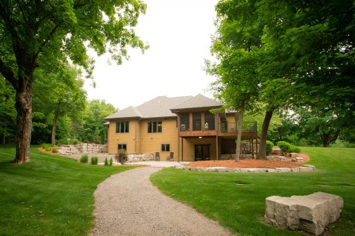8271 Barton Avenue NW, Buffalo, MN 55313