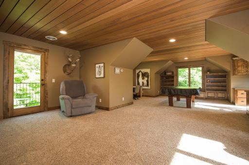 8271 Barton Avenue NW, Buffalo, MN 55313