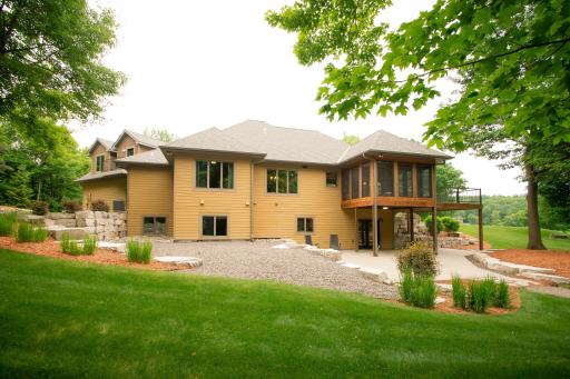 8271 Barton Avenue NW, Buffalo, MN 55313