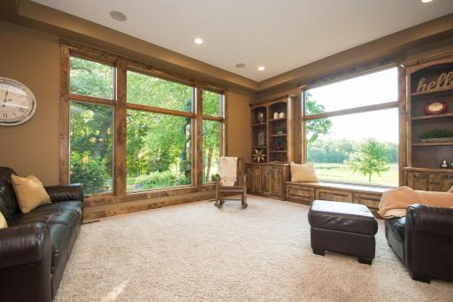 8271 Barton Avenue NW, Buffalo, MN 55313