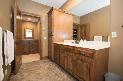 8271 Barton Avenue NW, Buffalo, MN 55313