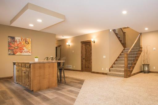 8271 Barton Avenue NW, Buffalo, MN 55313