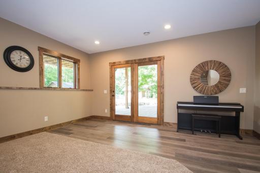 8271 Barton Avenue NW, Buffalo, MN 55313