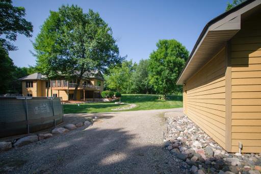 8271 Barton Avenue NW, Buffalo, MN 55313