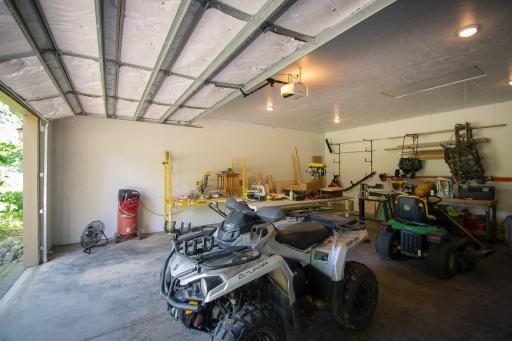 8271 Barton Avenue NW, Buffalo, MN 55313