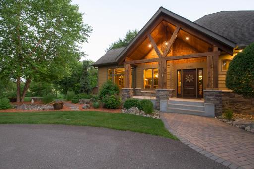8271 Barton Avenue NW, Buffalo, MN 55313