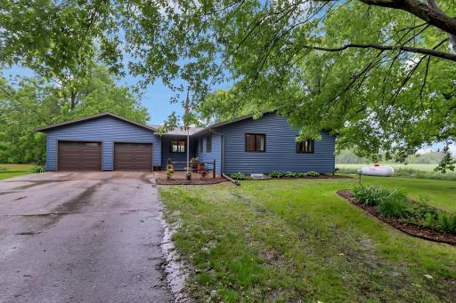 4169 11th Avenue SE, Willmar, MN 56201