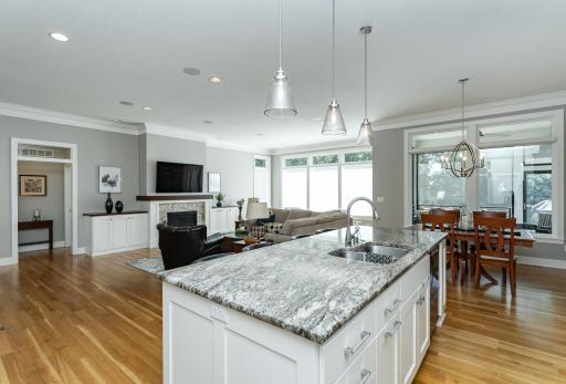 1062 Fox Hill Lane SW, Rochester, MN 55902