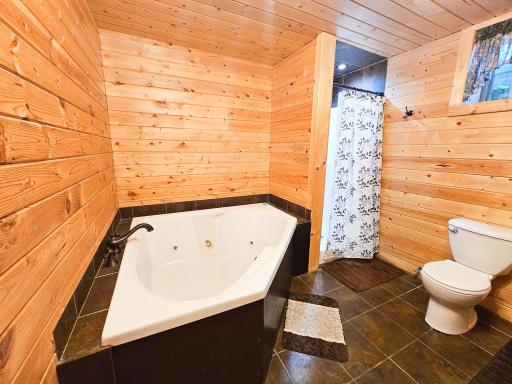 17886 State Highway 89, Wannaska, MN 56761