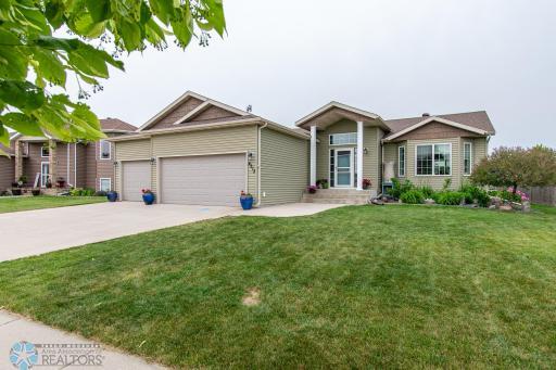 4213 15th Street S, Moorhead, MN 56560