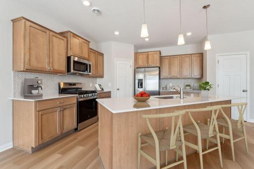 1148 Annacotte Lane, Rosemount, MN 55068