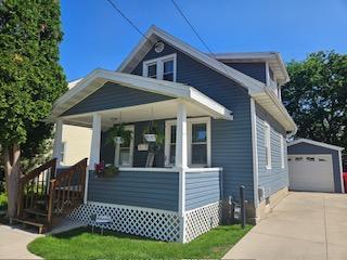 Front Right Side w/Garage