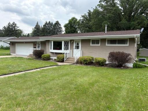 111 9th Avenue S, Sauk Rapids, MN 56379
