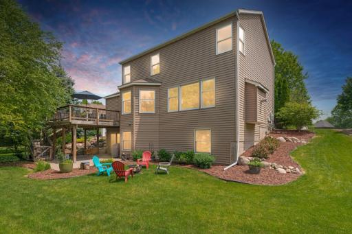10447 Glen Eagle Circle, Woodbury, MN 55129