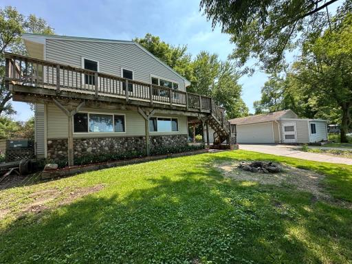 8023 Hoyt Avenue SW, Howard Lake, MN 55349