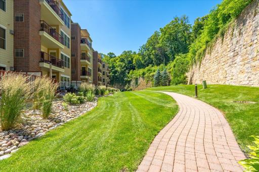 630 Main Street N, 411, Stillwater, MN 55082
