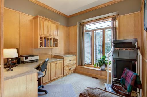 1403 Elm Avenue W, Menomonie, WI 54751