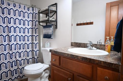 LL full bath