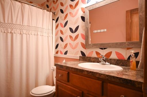 Upper level full bath