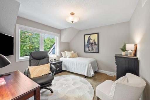221 George Street, Excelsior, MN 55331