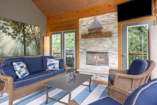 221 George Street, Excelsior, MN 55331