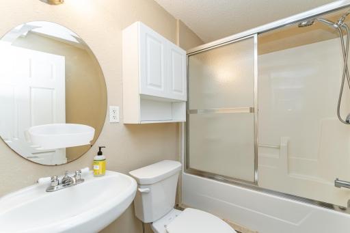 2319 Viola View Lane NE, Rochester, MN 55906