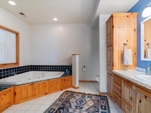 4217 Upper Roy Lake Road, Nisswa, MN 56468