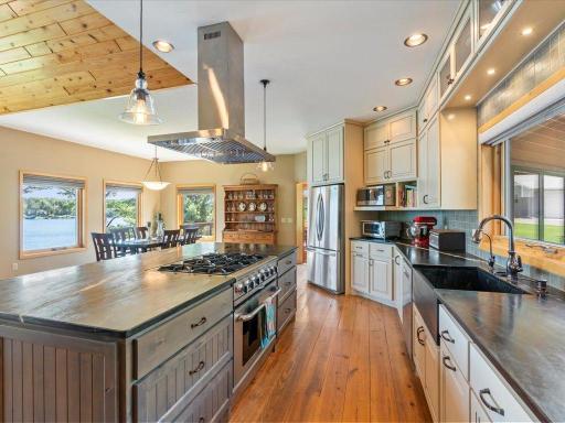 4217 Upper Roy Lake Road, Nisswa, MN 56468