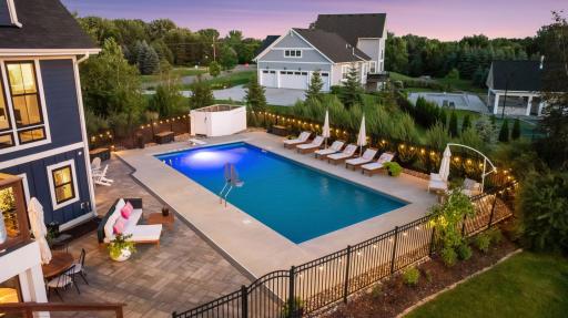 7568 Glen Alcove, Woodbury, MN 55129
