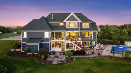 7568 Glen Alcove, Woodbury, MN 55129