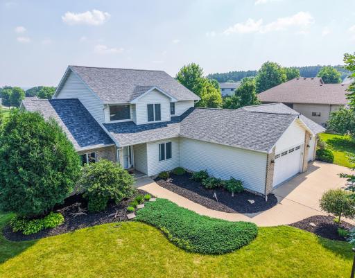 5182 Southern Ridge Ln SW, Rochester, MN 55902